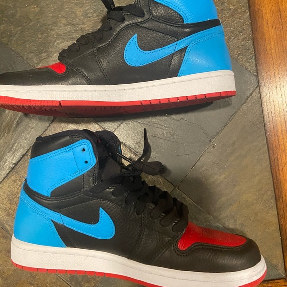Jordan 1 retro high OG UNC to CHICAGO - Picture 1 of 4